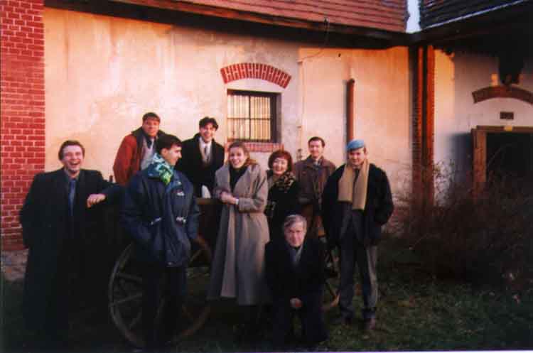 If picture is not shown here, it probably doesnot exist for this quality ... (choose another quality)