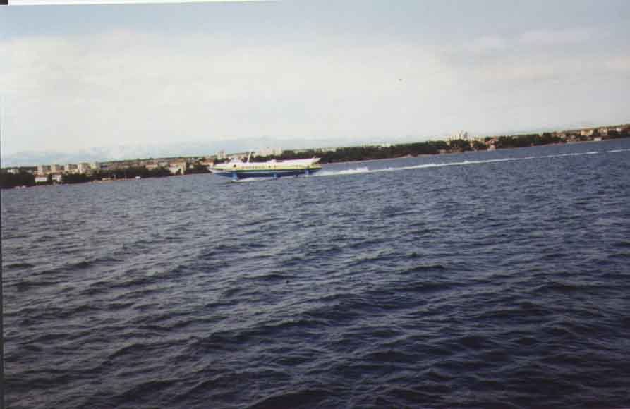 If picture is not shown here, it probably doesnot exist for this quality ... (choose another quality)