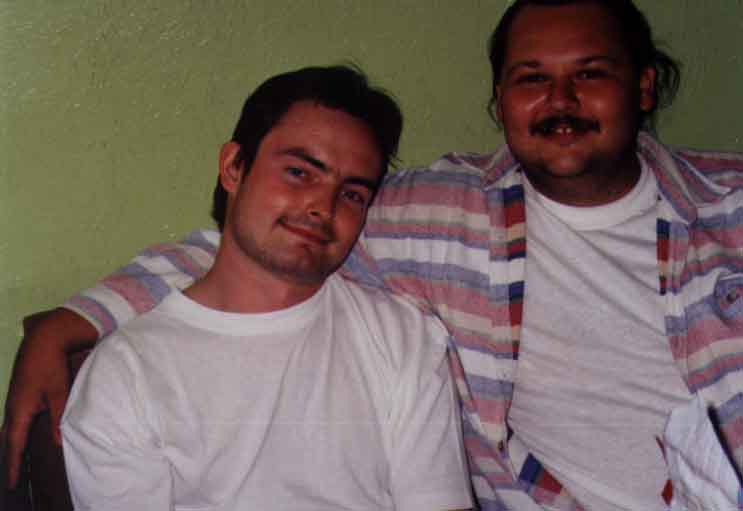 If picture is not shown here, it probably doesnot exist for this quality ... (choose another quality)