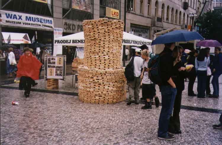 If picture is not shown here, it probably doesnot exist for this quality ... (choose another quality)