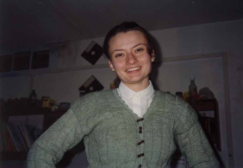 If picture is not shown here, it probably doesnot exist for this quality ... (choose another quality)