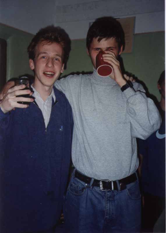 If picture is not shown here, it probably doesnot exist for this quality ... (choose another quality)