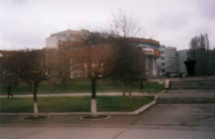 If picture is not shown here, it probably doesnot exist for this quality ... (choose another quality)