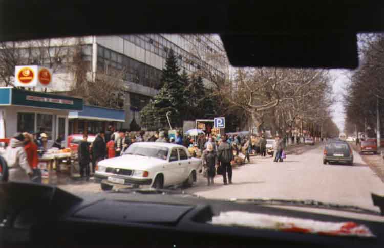 If picture is not shown here, it probably doesnot exist for this quality ... (choose another quality)