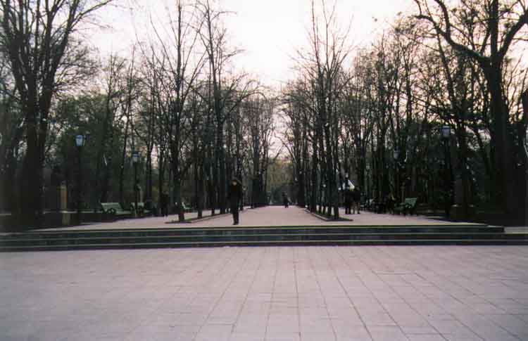 If picture is not shown here, it probably doesnot exist for this quality ... (choose another quality)