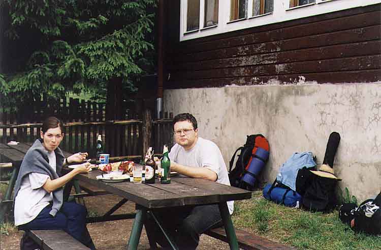 If picture is not shown here, it probably doesnot exist for this quality ... (choose another quality)