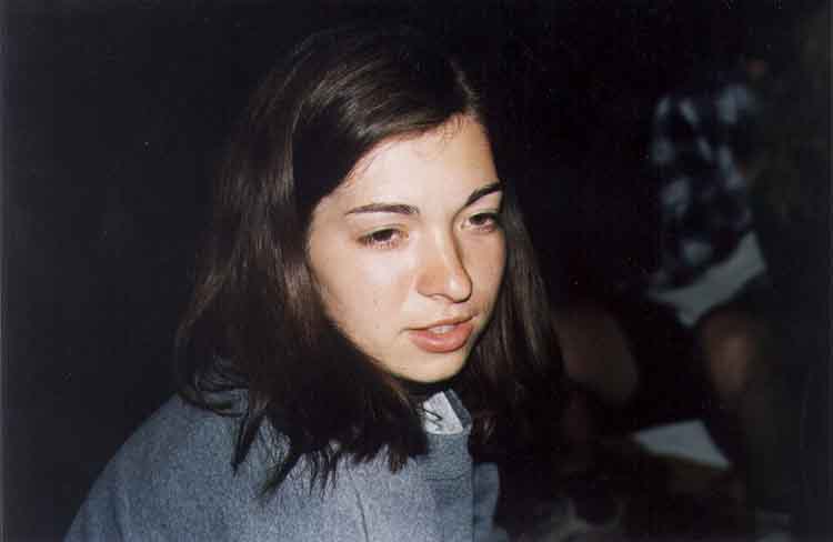 If picture is not shown here, it probably doesnot exist for this quality ... (choose another quality)