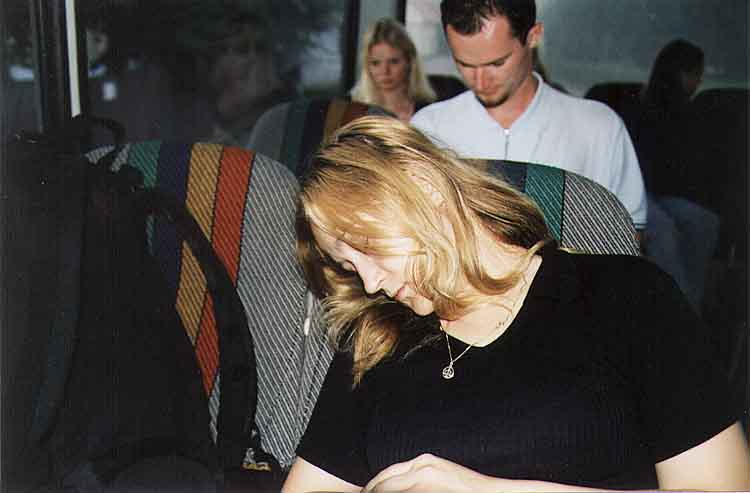 If picture is not shown here, it probably doesnot exist for this quality ... (choose another quality)