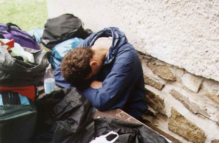 If picture is not shown here, it probably doesnot exist for this quality ... (choose another quality)