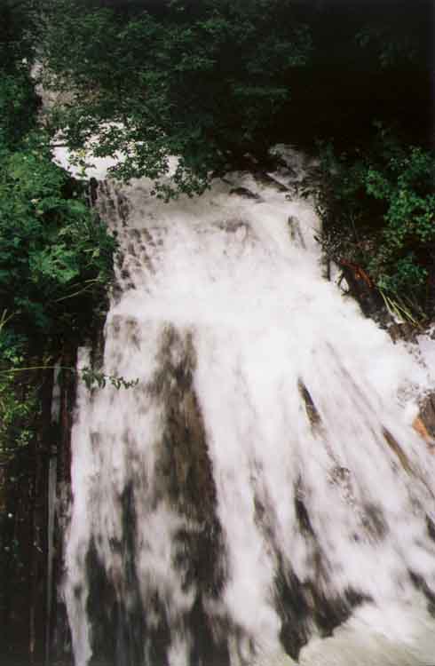 If picture is not shown here, it probably doesnot exist for this quality ... (choose another quality)