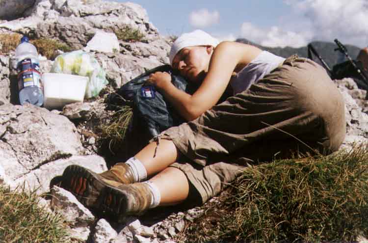 If picture is not shown here, it probably doesnot exist for this quality ... (choose another quality)