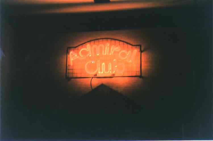 If picture is not shown here, it probably doesnot exist for this quality ... (choose another quality)