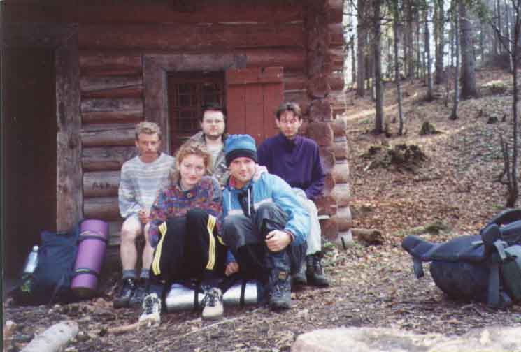 If picture is not shown here, it probably doesnot exist for this quality ... (choose another quality)