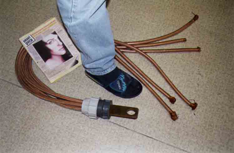 If picture is not shown here, it probably doesnot exist for this quality ... (choose another quality)