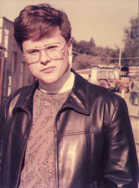 If picture is not shown here, it probably doesnot exist for this quality ... (choose another quality)