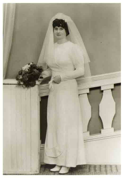 If picture is not shown here, it probably doesnot exist for this quality ... (choose another quality)