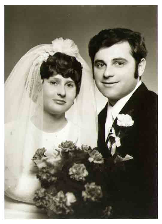 If picture is not shown here, it probably doesnot exist for this quality ... (choose another quality)