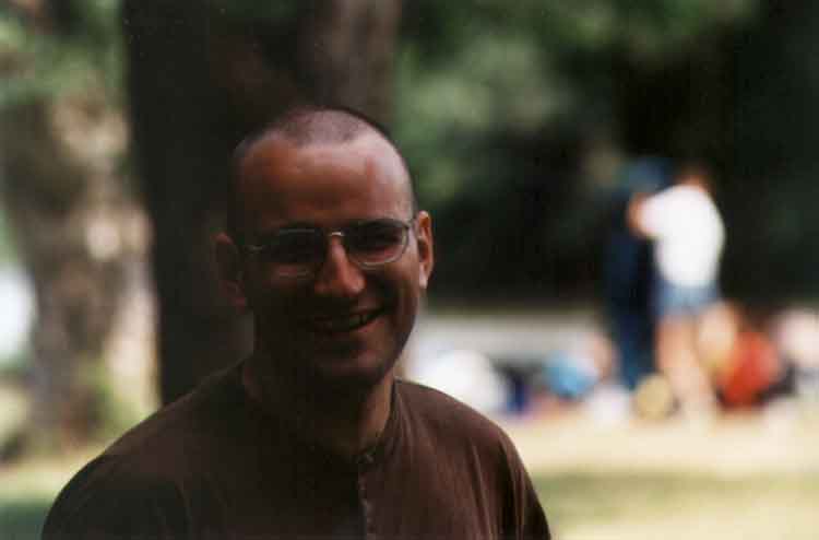 If picture is not shown here, it probably doesnot exist for this quality ... (choose another quality)