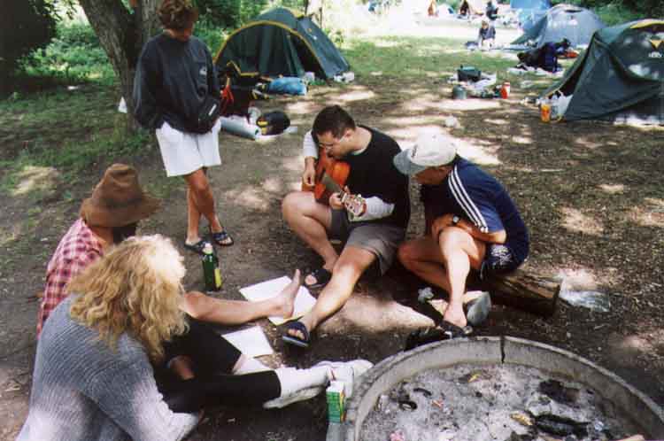 If picture is not shown here, it probably doesnot exist for this quality ... (choose another quality)