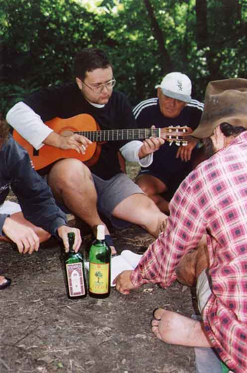 If picture is not shown here, it probably doesnot exist for this quality ... (choose another quality)