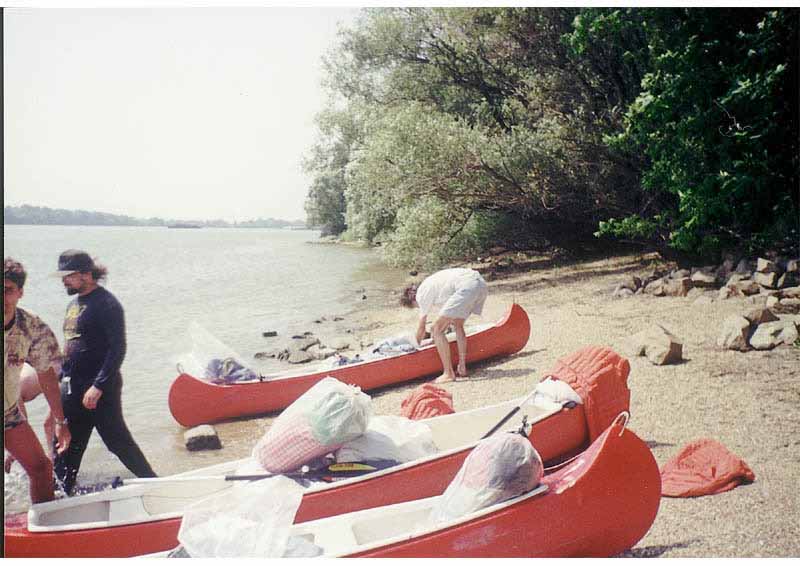 If picture is not shown here, it probably doesnot exist for this quality ... (choose another quality)