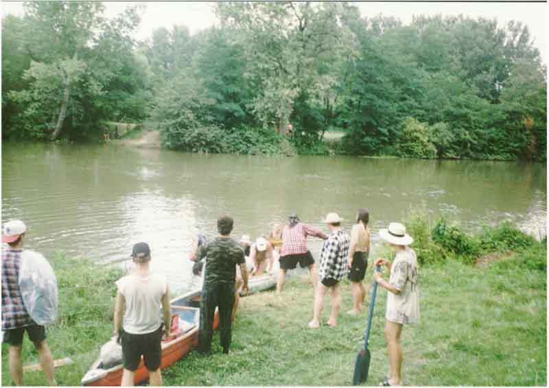 If picture is not shown here, it probably doesnot exist for this quality ... (choose another quality)