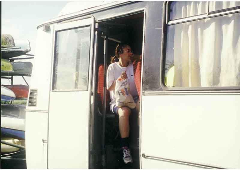 If picture is not shown here, it probably doesnot exist for this quality ... (choose another quality)