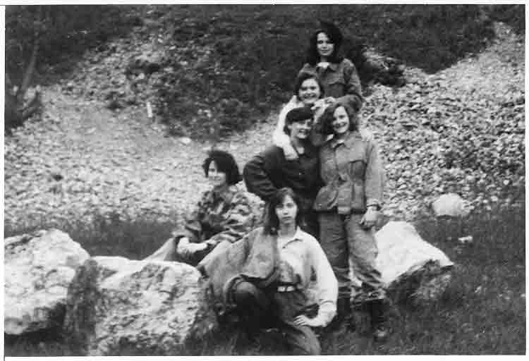 If picture is not shown here, it probably doesnot exist for this quality ... (choose another quality)