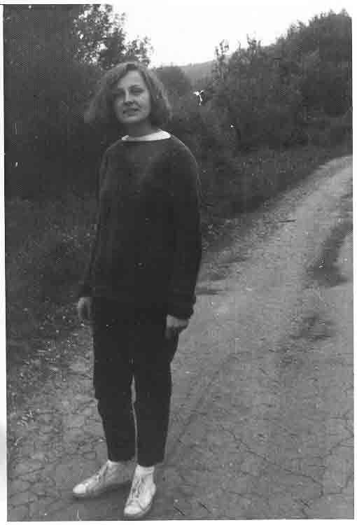 If picture is not shown here, it probably doesnot exist for this quality ... (choose another quality)