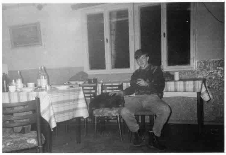 If picture is not shown here, it probably doesnot exist for this quality ... (choose another quality)