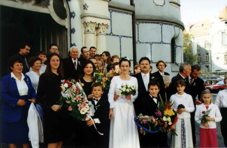 If picture is not shown here, it probably doesnot exist for this quality ... (choose another quality)