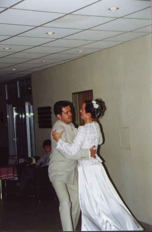 If picture is not shown here, it probably doesnot exist for this quality ... (choose another quality)