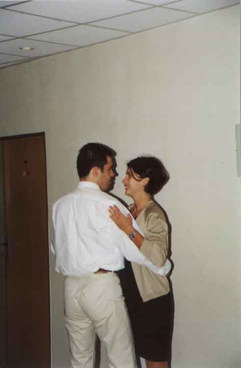 If picture is not shown here, it probably doesnot exist for this quality ... (choose another quality)