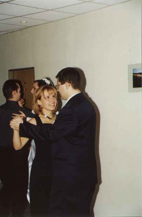 If picture is not shown here, it probably doesnot exist for this quality ... (choose another quality)