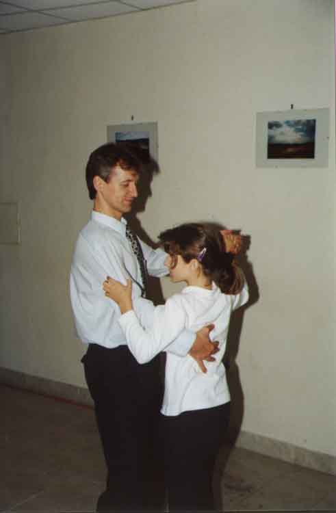 If picture is not shown here, it probably doesnot exist for this quality ... (choose another quality)